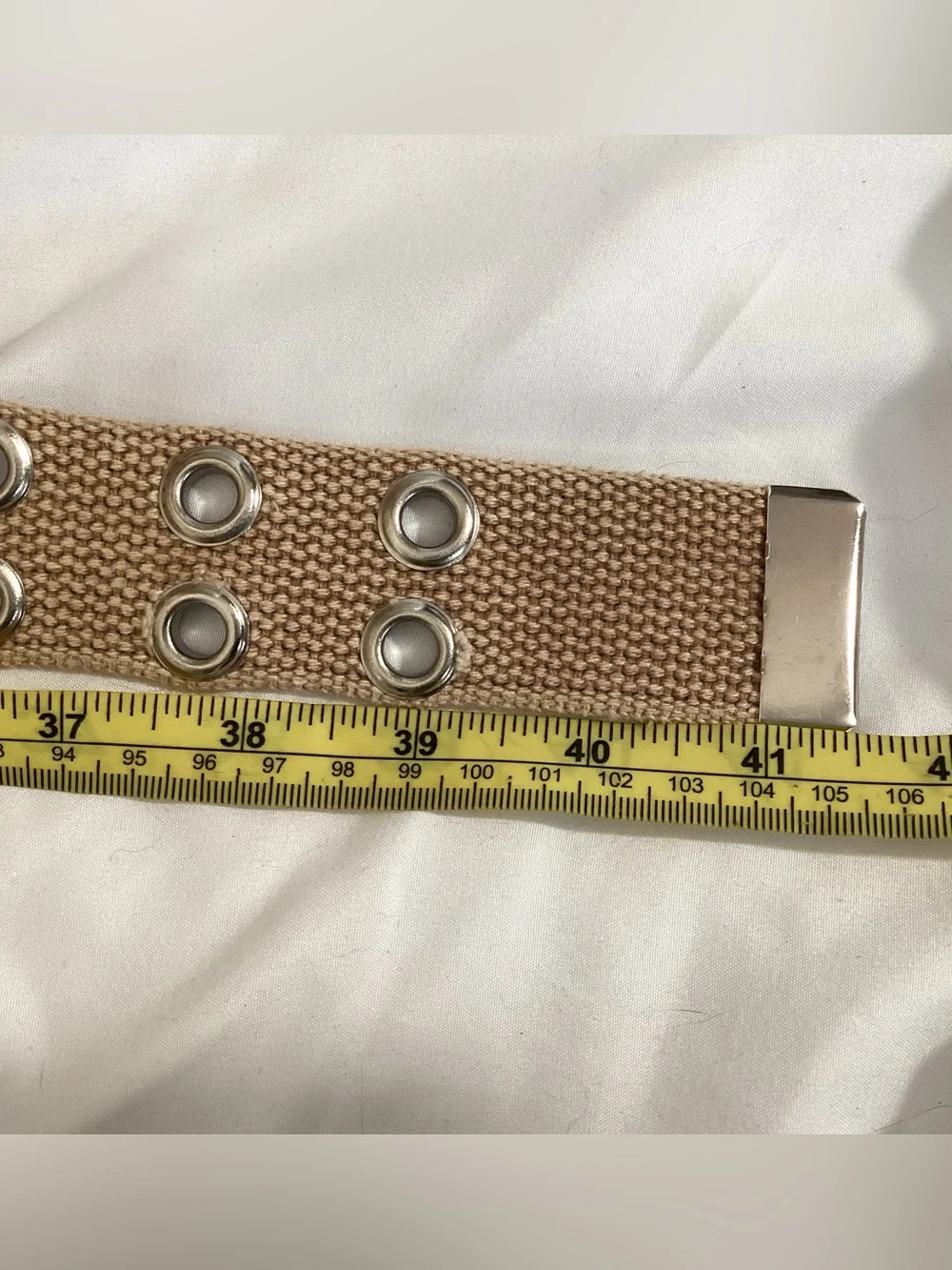 Vintage Y2K Khaki Canvas Grommet Belt 39”